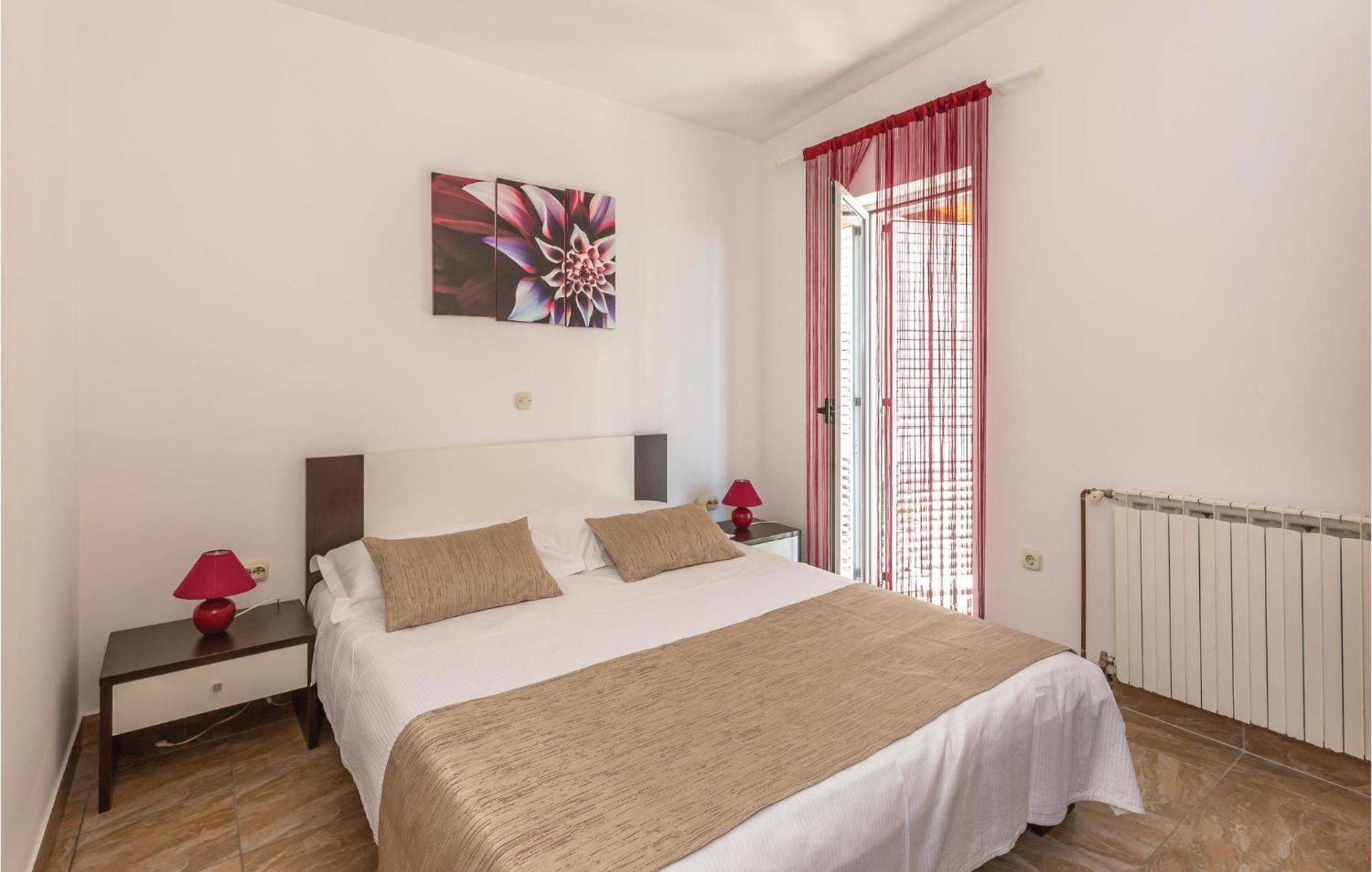 2 Bedroom Cozy Apartment In 마카르스카 외부 사진