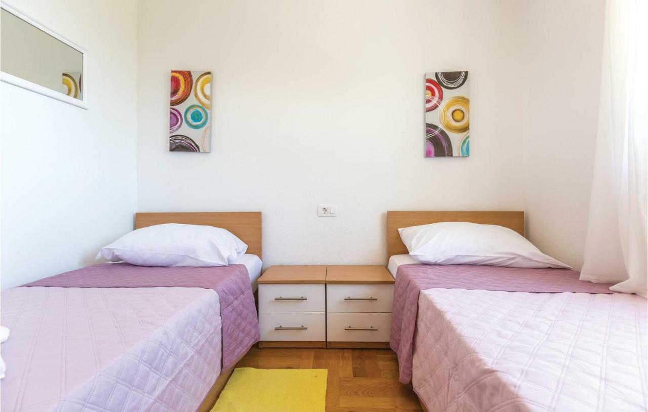 2 Bedroom Cozy Apartment In 마카르스카 외부 사진