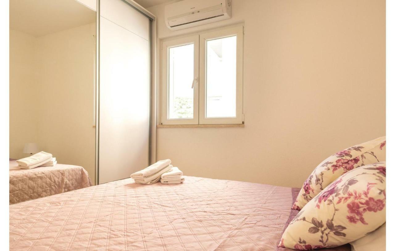 2 Bedroom Cozy Apartment In 마카르스카 외부 사진