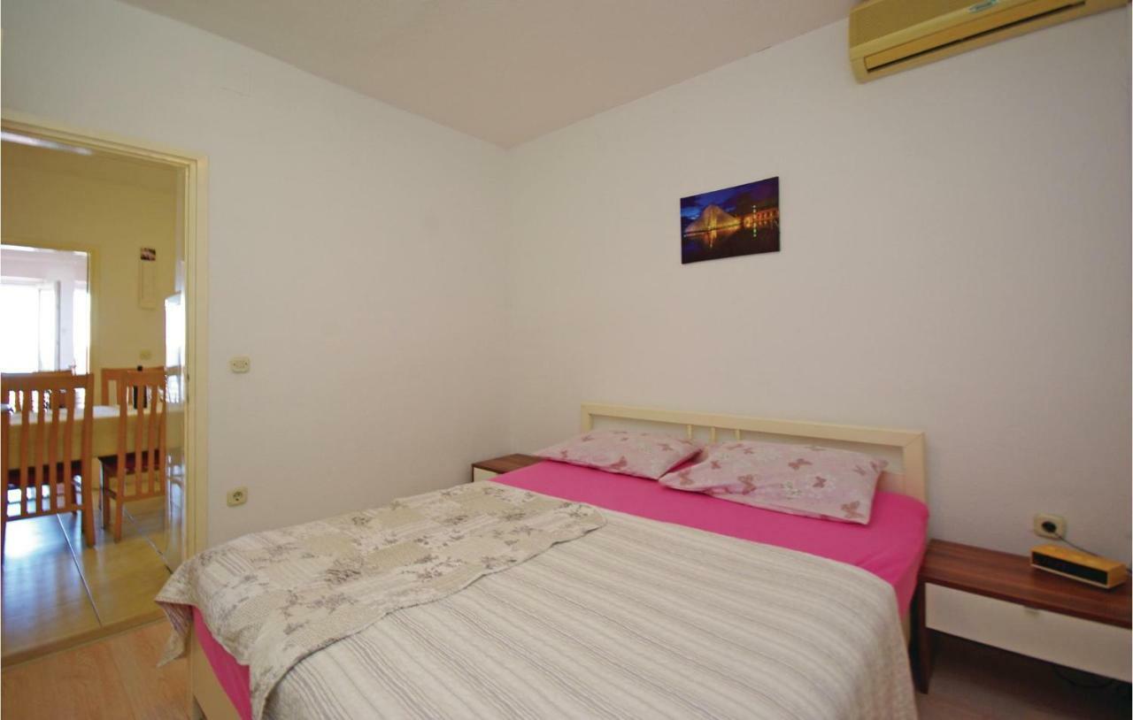 2 Bedroom Cozy Apartment In 마카르스카 외부 사진
